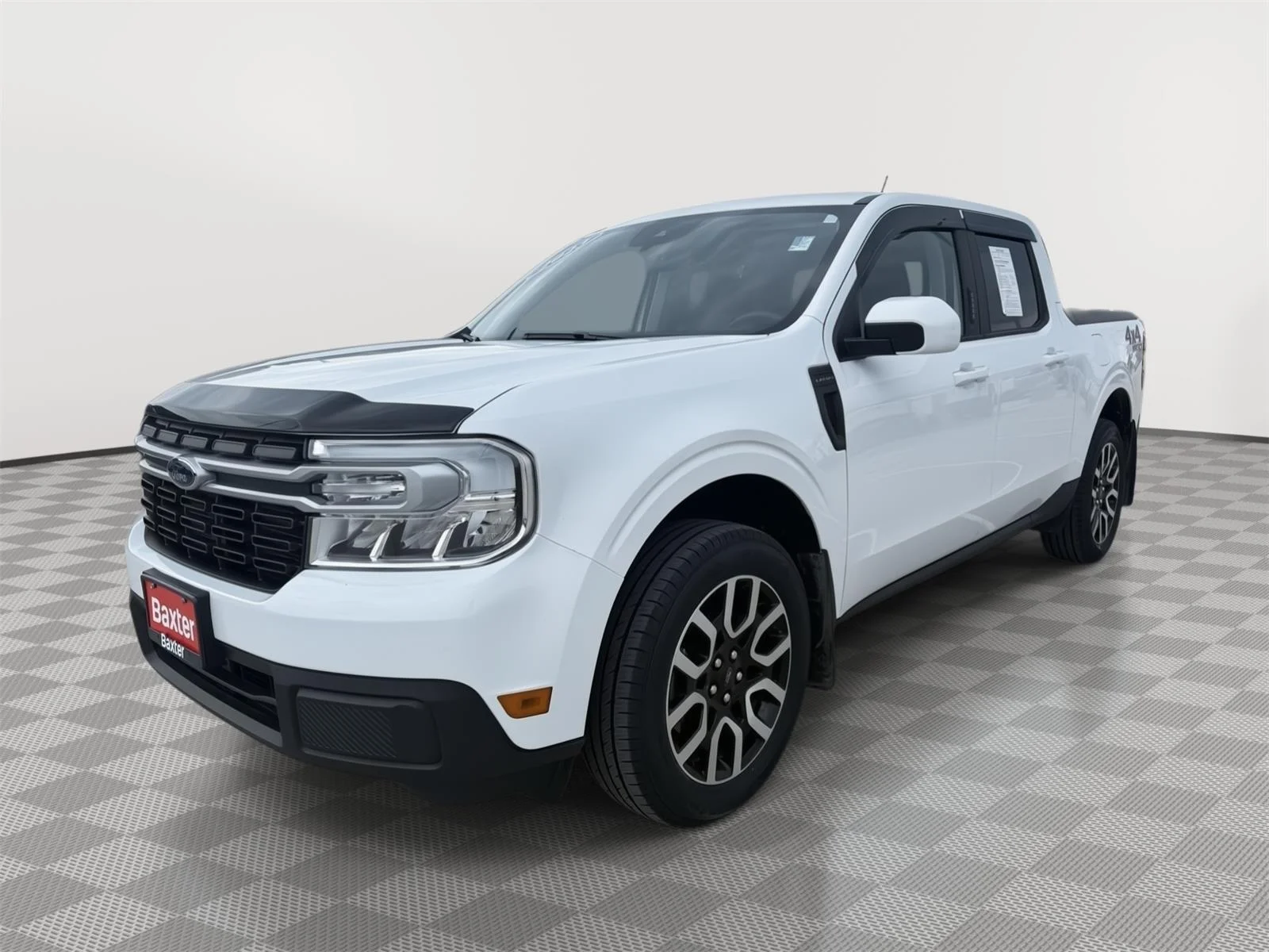 Certified Used 2023 Oxford White Ford LARIAT image 3