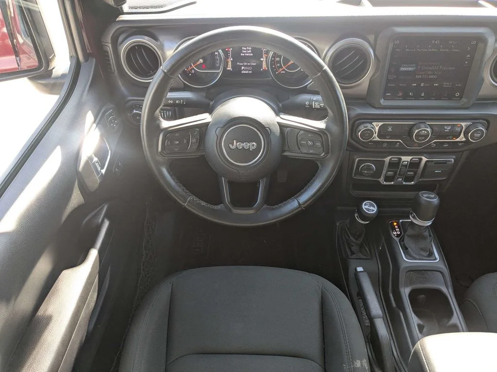 Used 2021  Jeep Unlimited Willys image 16