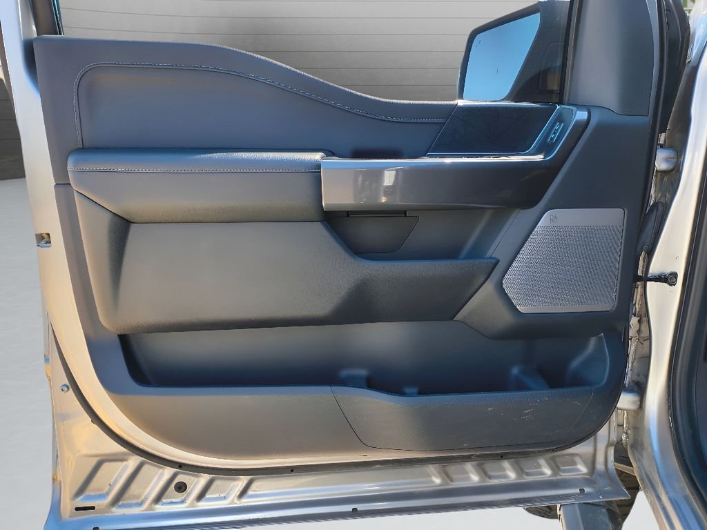 Used 2022 Iconic Silver Metallic Ford XLT image 37