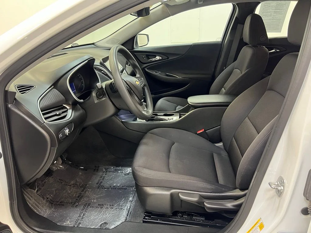 2025 Chevrolet Malibu 1FL - Photo 15