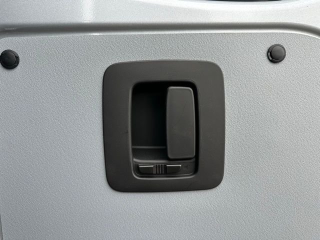 New 2026 High-tech silver metallic Mercedes-Benz Cargo 144 WB image 31