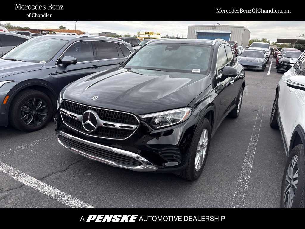 2025 Mercedes-Benz GLC