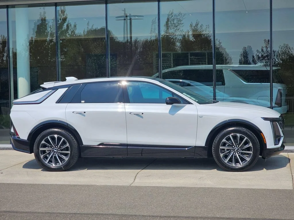 New 2026 Vibrant White Tricoat Cadillac Sport image 6