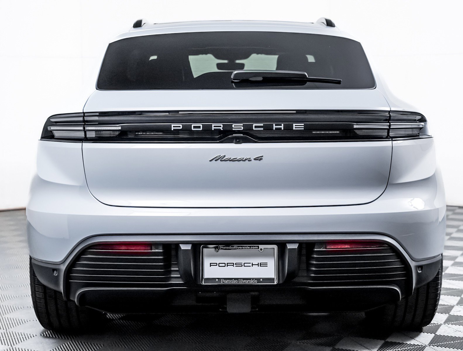 New 2026 ICE GREY Porsche Electric 4 image 11