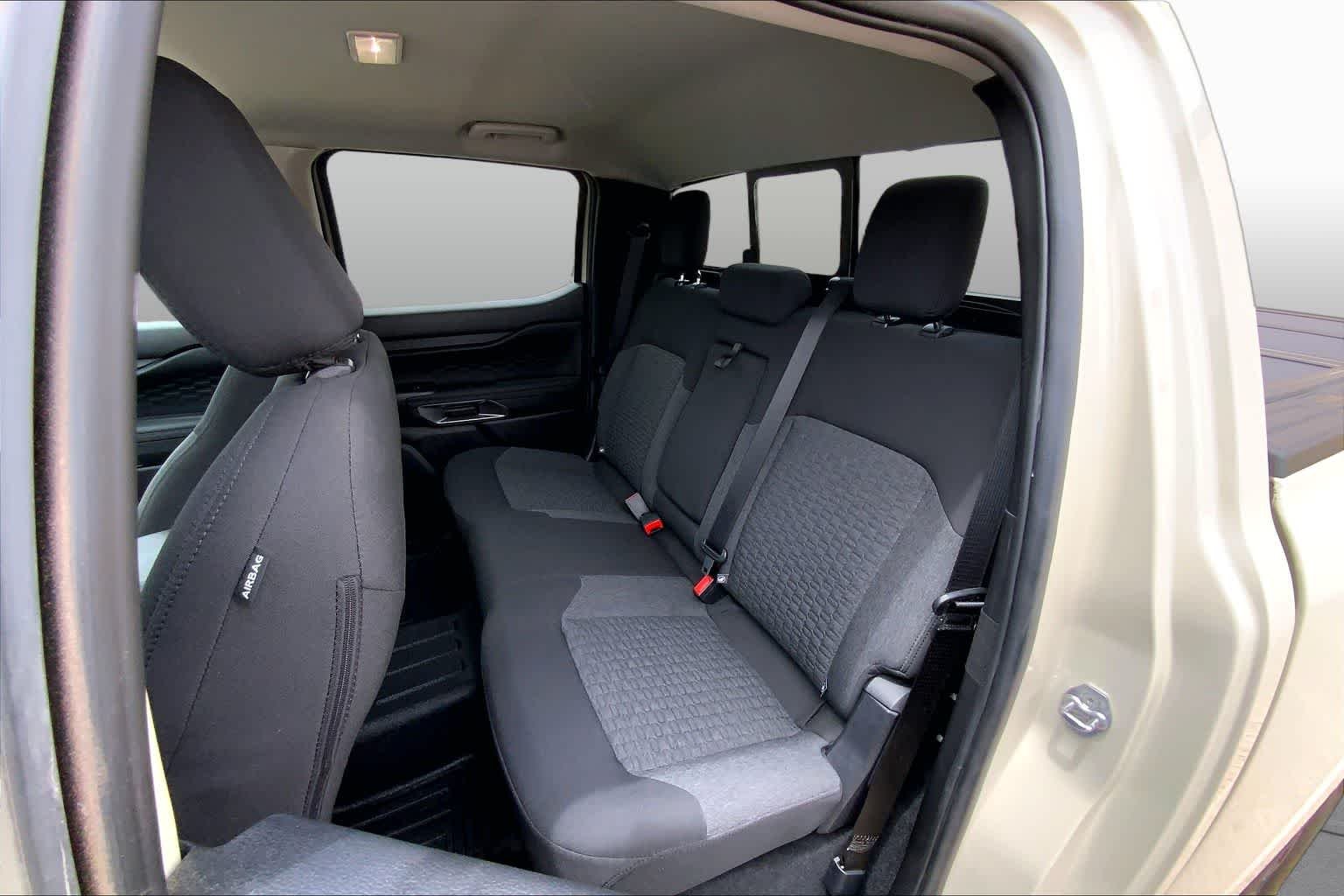 Used 2025 Desert Sand Ford XLT image 21