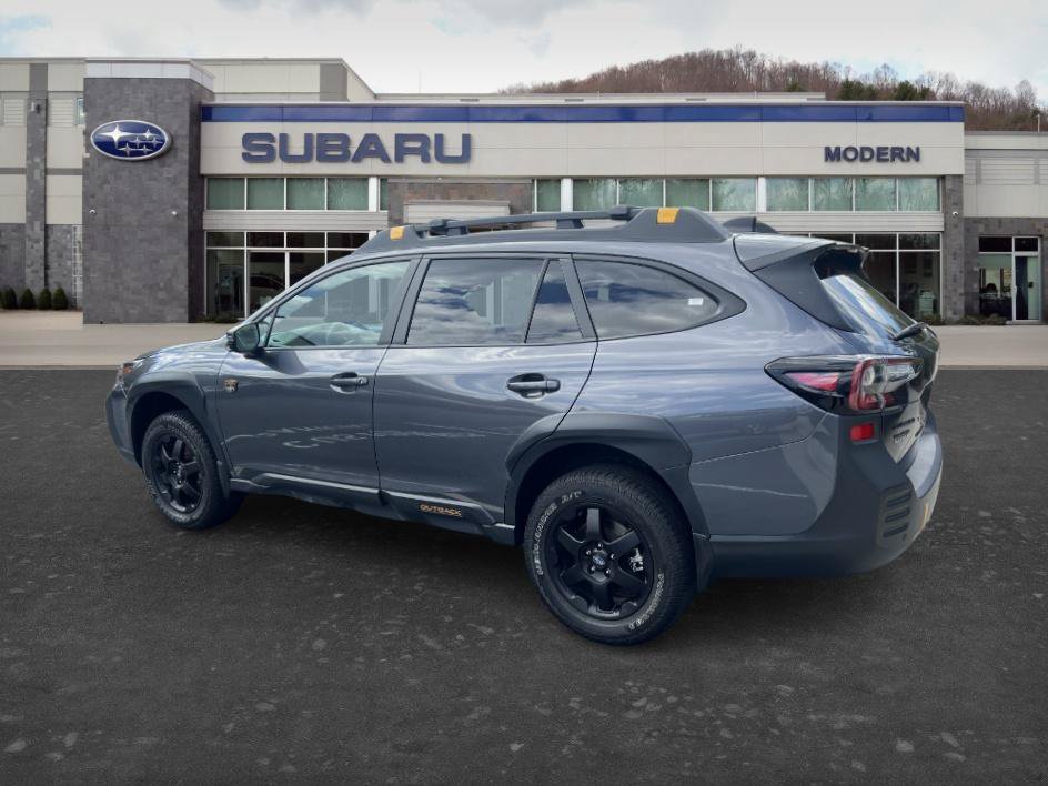 Used 2024 Magnetite Gray Metallic Subaru Wilderness image 5