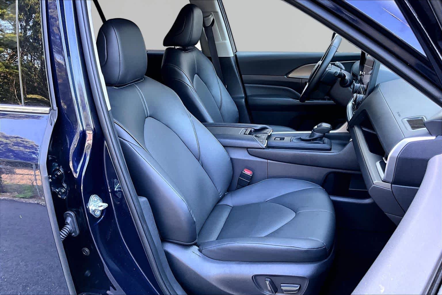 Used 2025 Blueprint Toyota XLE image 9