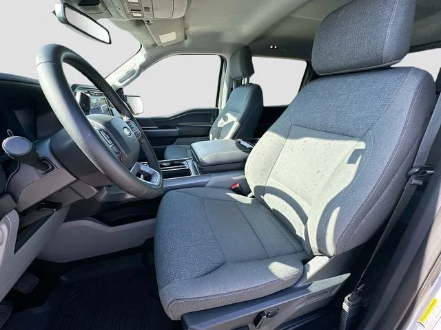 Used 2025 White Ford XLT image 20