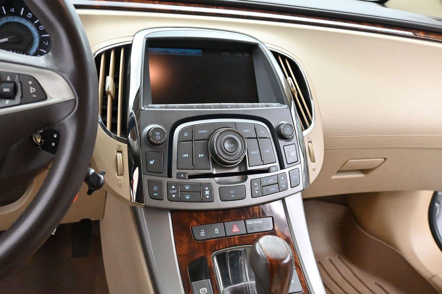 Used 2013 Summit White Buick Leather image 17