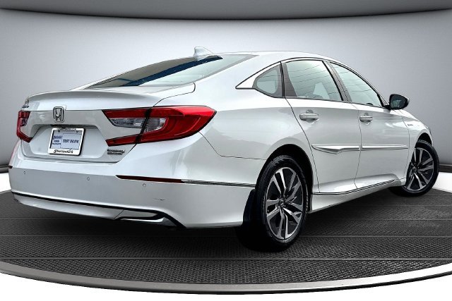 Used 2019 White Honda Touring image 5