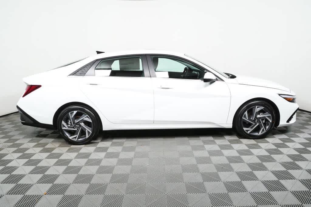 New 2026 Serenity White Hyundai Limited image 2
