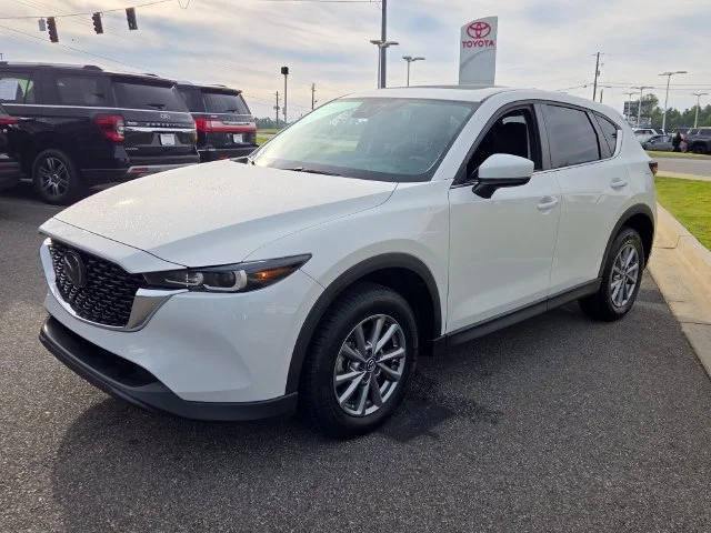Used 2023 White Mazda 2.5 S Preferred Package image 3