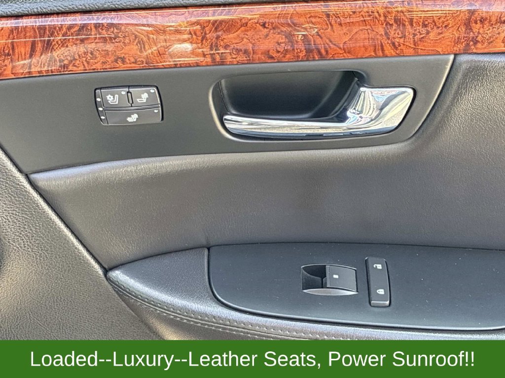 Used 2007 Gray Cadillac Luxury I image 10