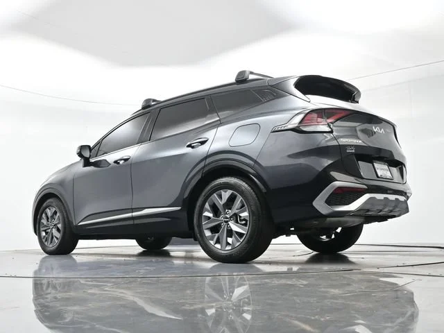 Used 2025 Gravity Gray Kia SX image 30