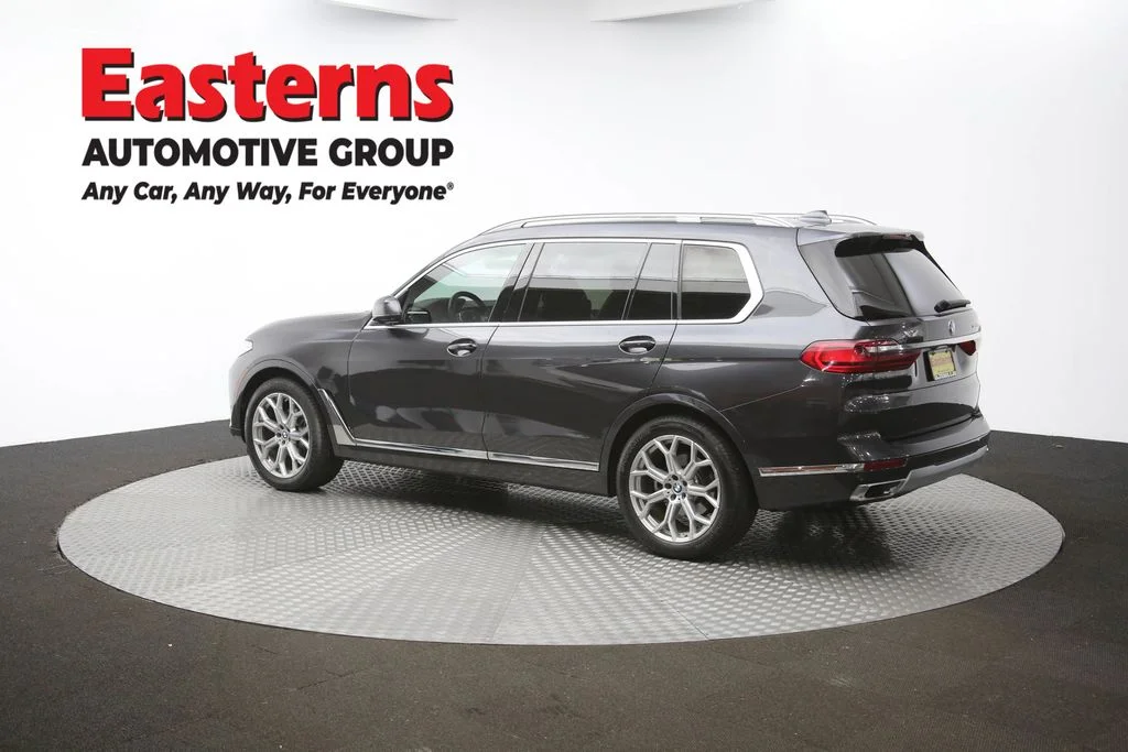 Used 2022 Gray BMW xDrive40i image 63