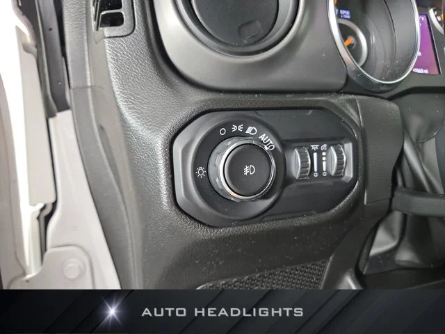 Used 2022 White Jeep Unlimited Willys image 24