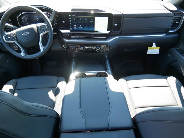 2026 Chevrolet Silverado 3500 HD LTZ - Photo 8