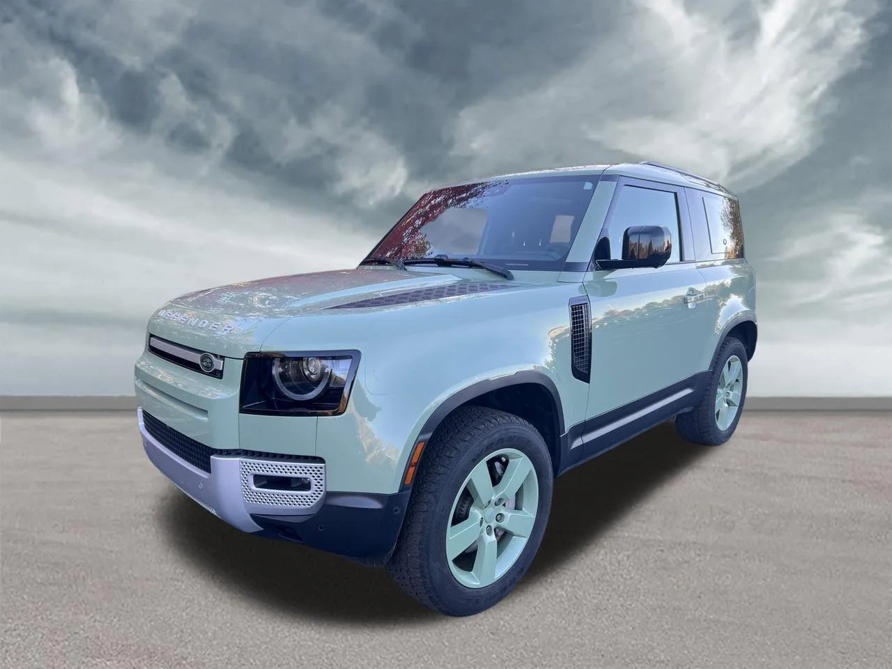 Certified Used 2023  Land Rover 75th Edition image 1