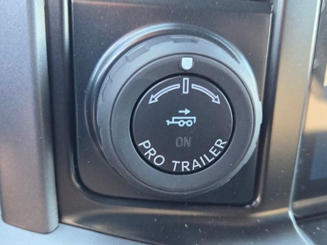 New 2026 Oxford White Ford XLT image 52