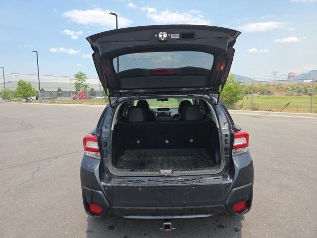 Used 2018 Dark Gray Metallic Subaru Limited image 16