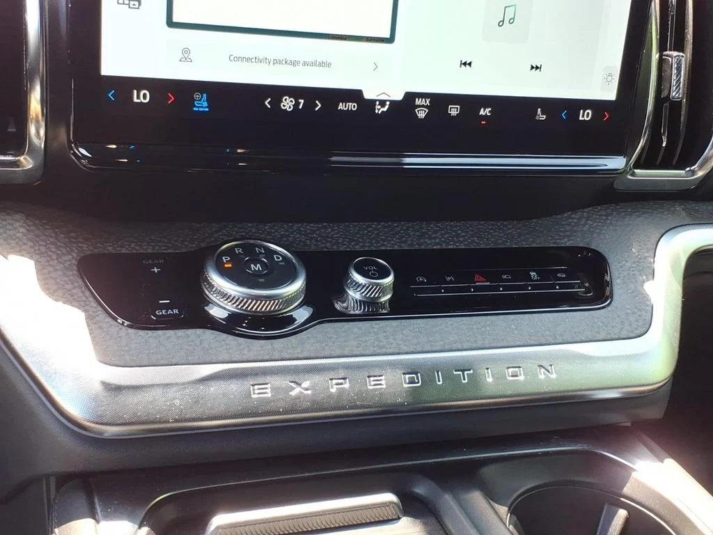 Certified Used 2025 Black Ford Tremor image 21