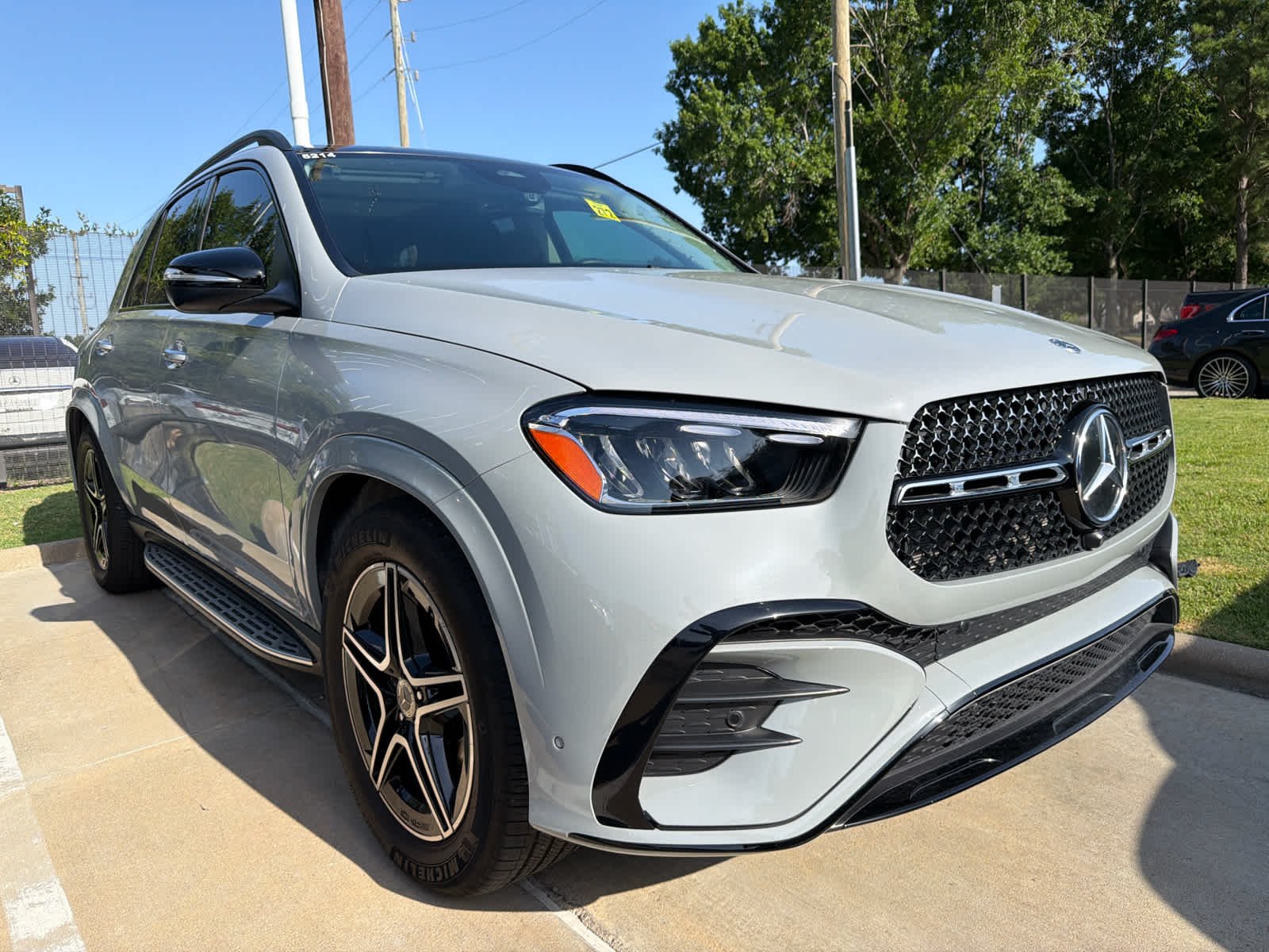 Certified Used 2026 MANUFAKTUR Alpine Grey Mercedes-Benz GLE 450 image 2