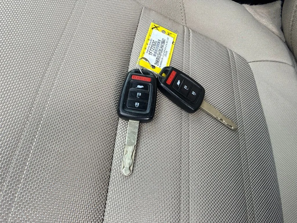 Used 2018  Honda LX image 19