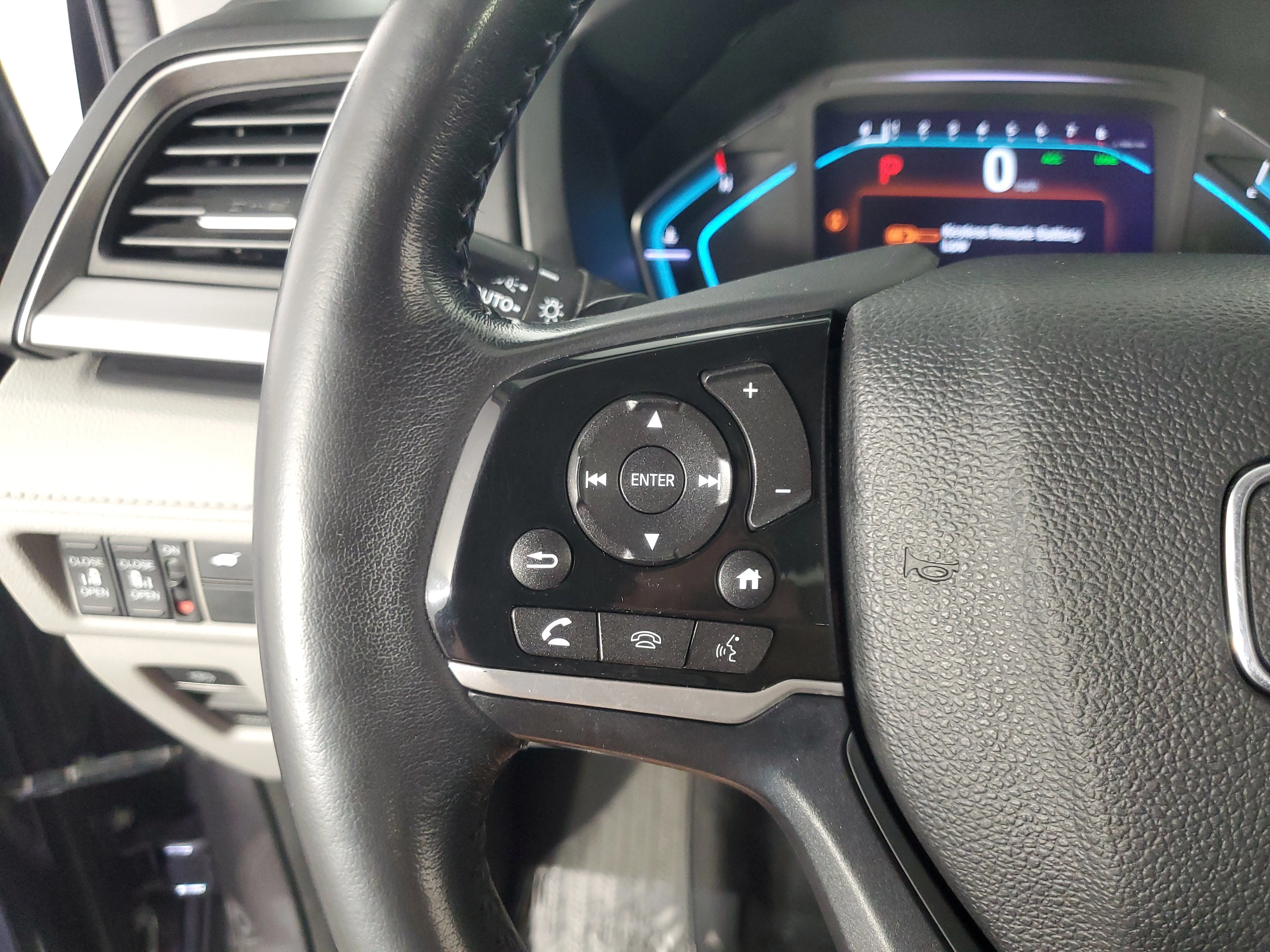 Used 2018 Modern Steel Metallic Honda EX-L image 25
