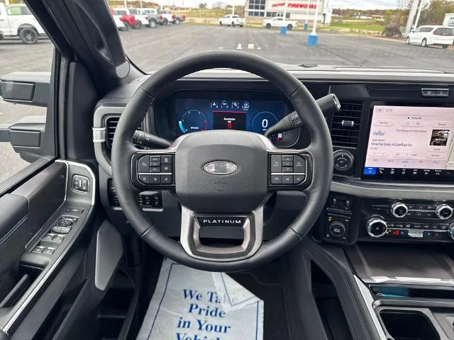 2026 Ford F-350 Super Duty Platinum - Photo 43