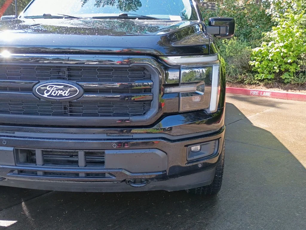 Used 2025 Black Ford Lariat image 11