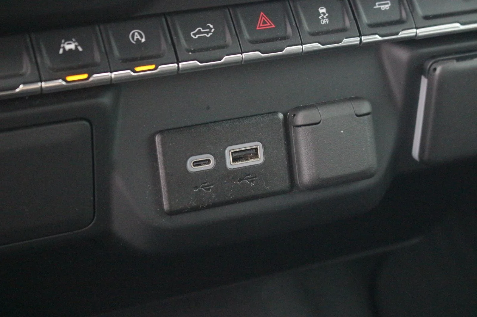 Used 2024 Black Chevrolet Custom image 26