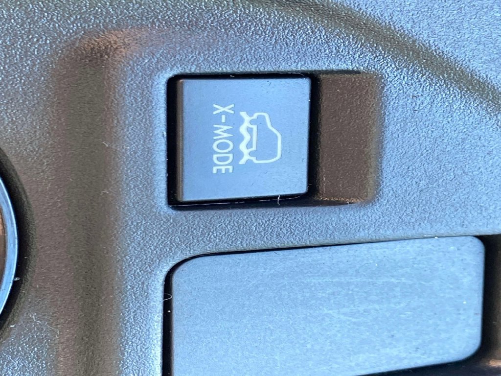 Used 2021 Gray Subaru Base image 27
