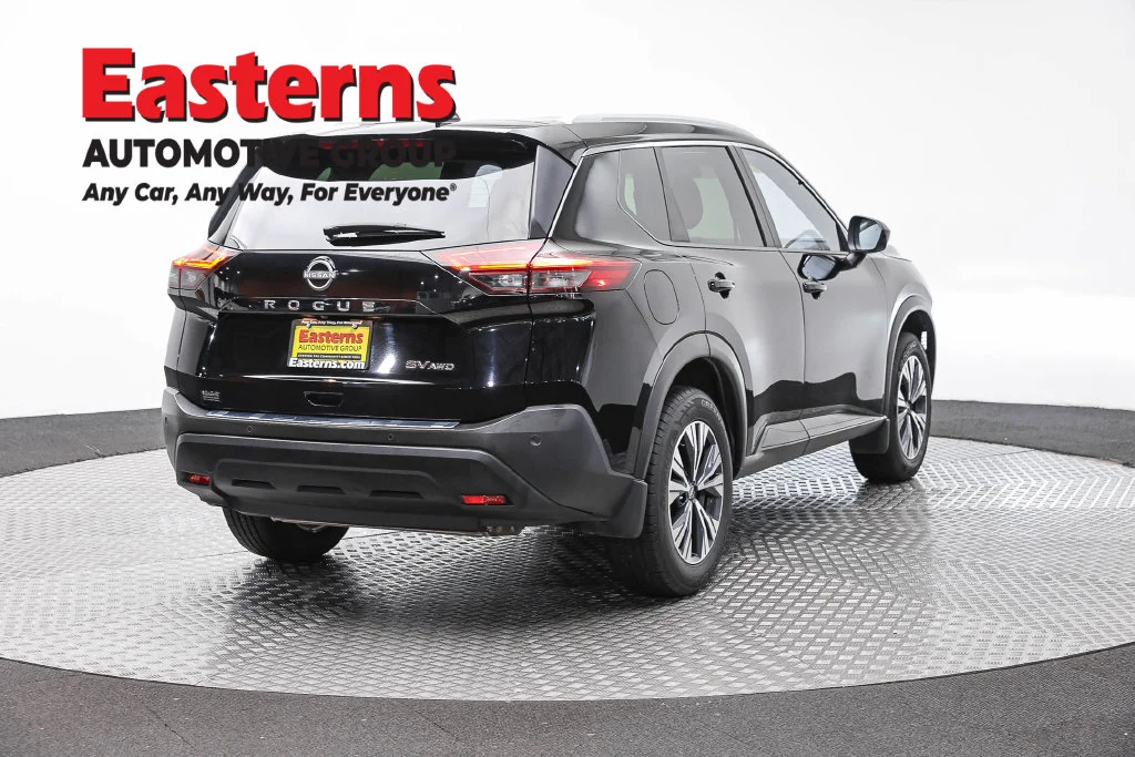 Used 2023 Black Nissan SV image 5