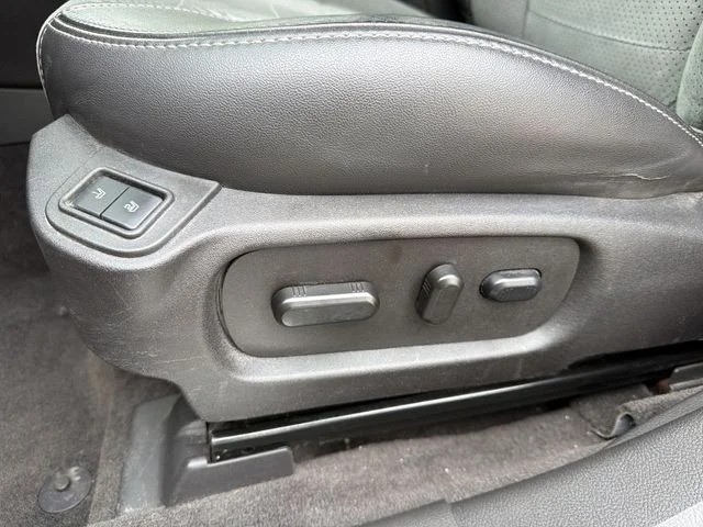 Used 2018 Black Ford SHO image 14