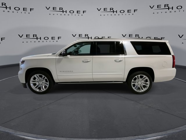Used 2020 Iridescent Pearl Tricoat Chevrolet Premier image 5