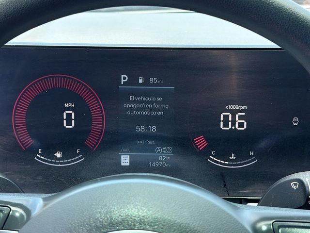 Used 2025 White Hyundai SE image 12