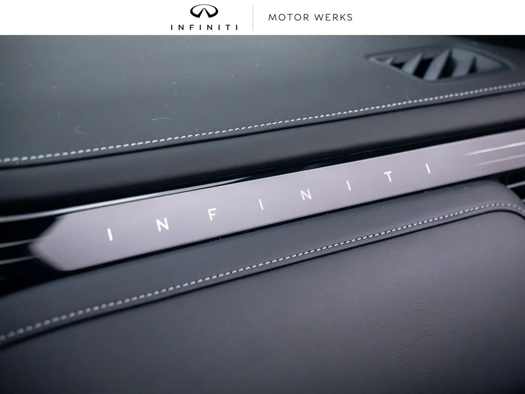 New 2027 White INFINITI AUTOGRAPH image 32
