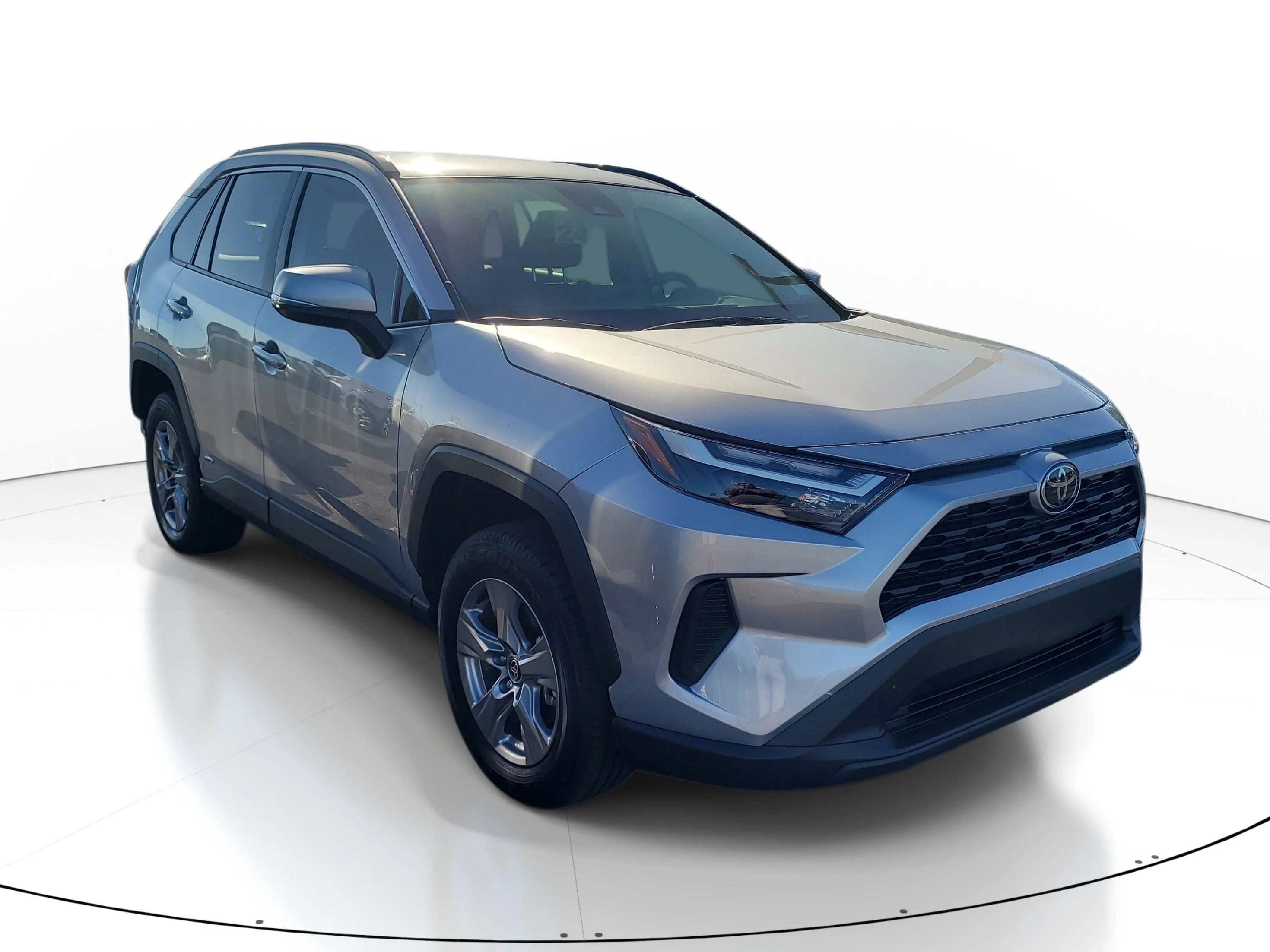 Used 2025 Silver Sky Metallic Toyota Hybrid XLE image 1