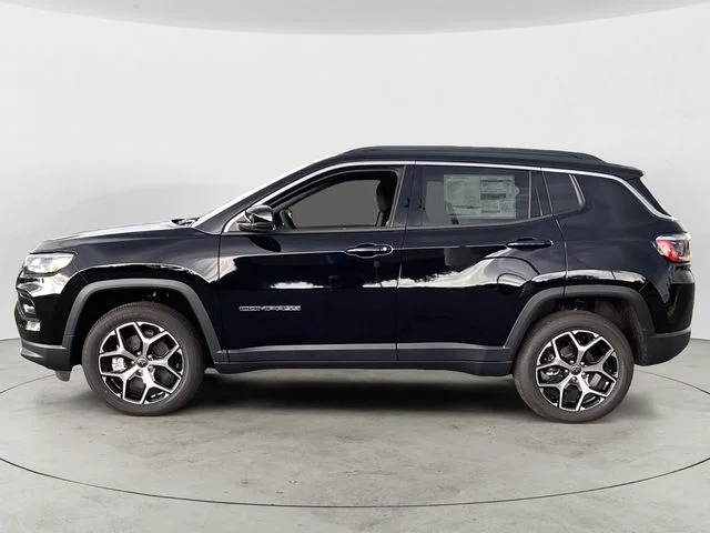 New 2026 Diamond Black Jeep LIMITED 4X4 image 2