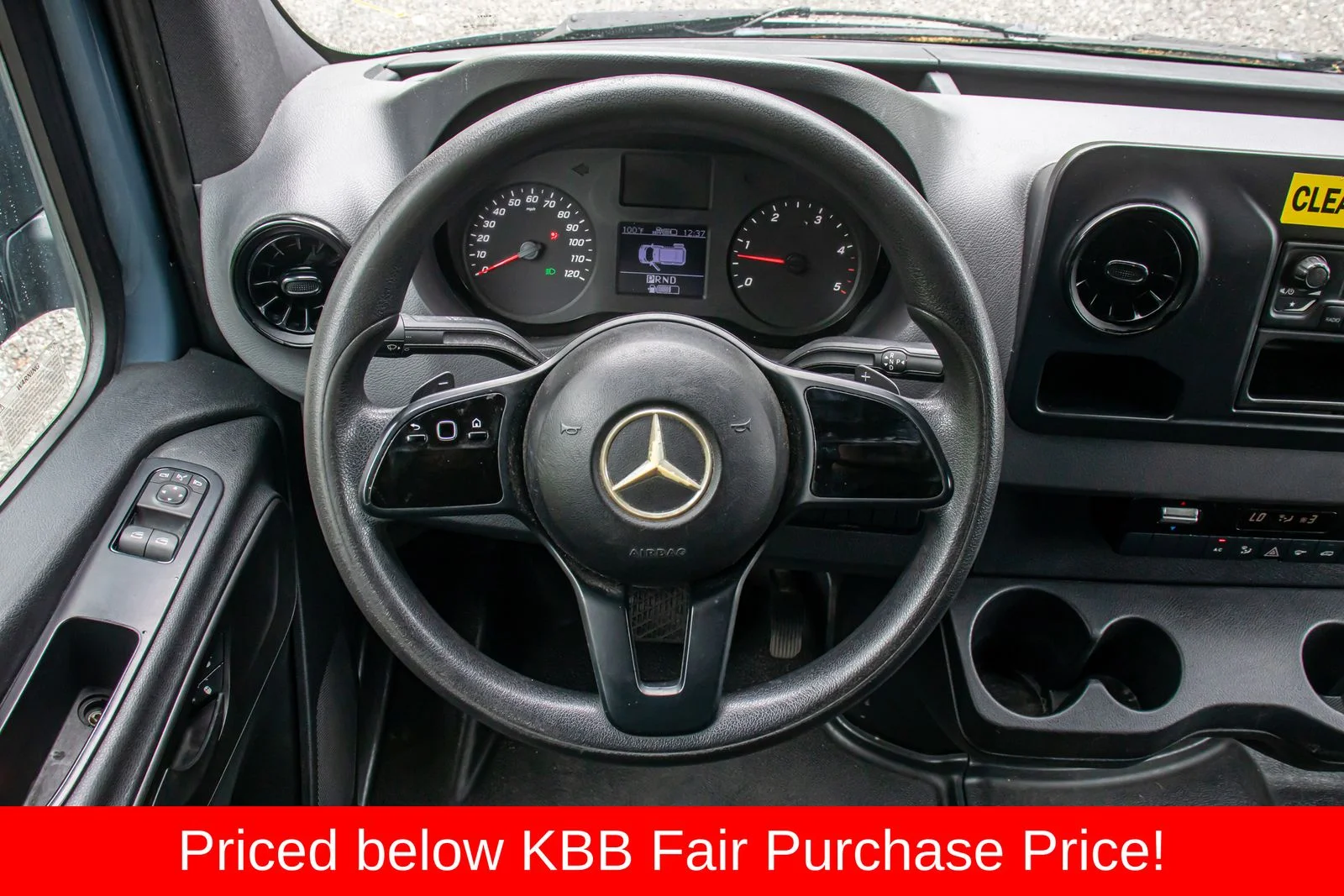 Used 2019 Blue Mercedes-Benz Cargo 170 WB image 12