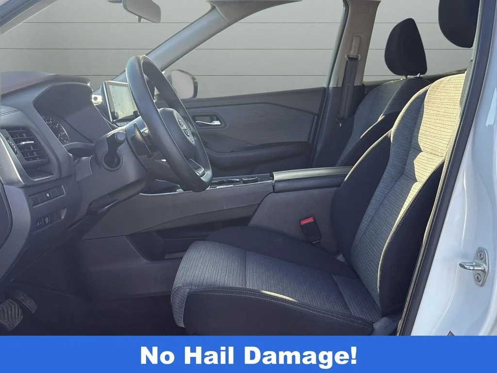 Used 2023 White Nissan SV image 10