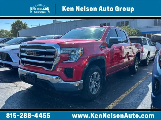 Used 2020 Red GMC SLE image 1