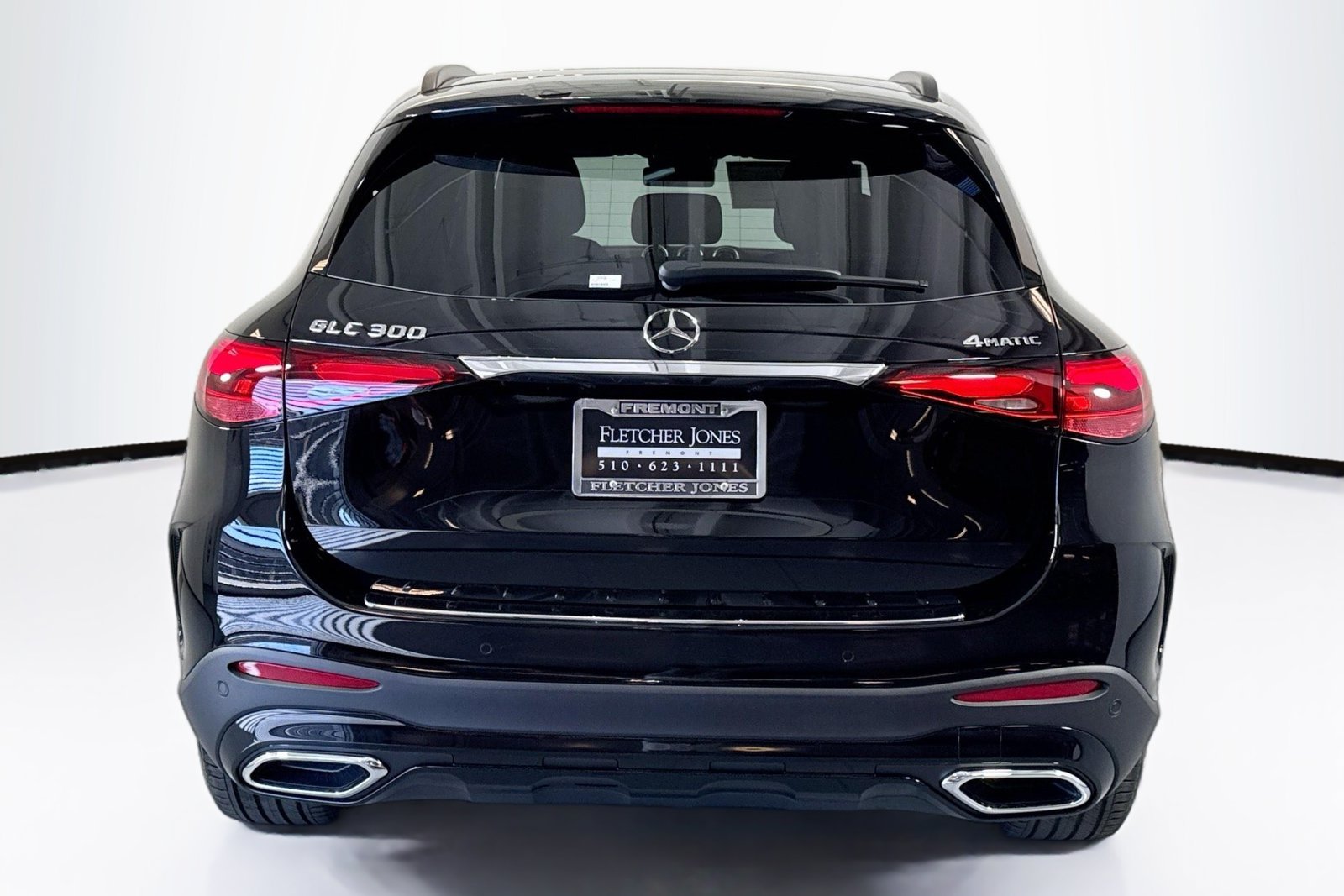 New 2026 Black Mercedes-Benz GLC 300 image 6