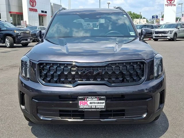 Used 2025 Gray Kia EX X-Line image 3