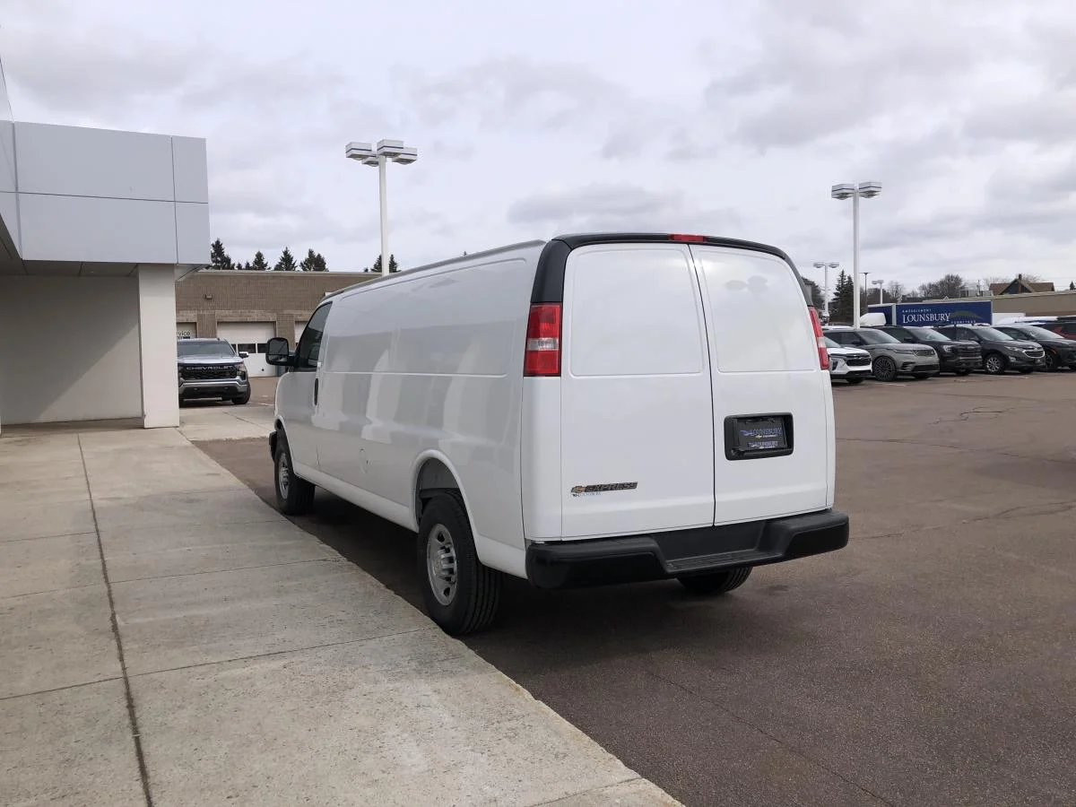 New 2026 White Chevrolet Rwd 2500 155 image 5