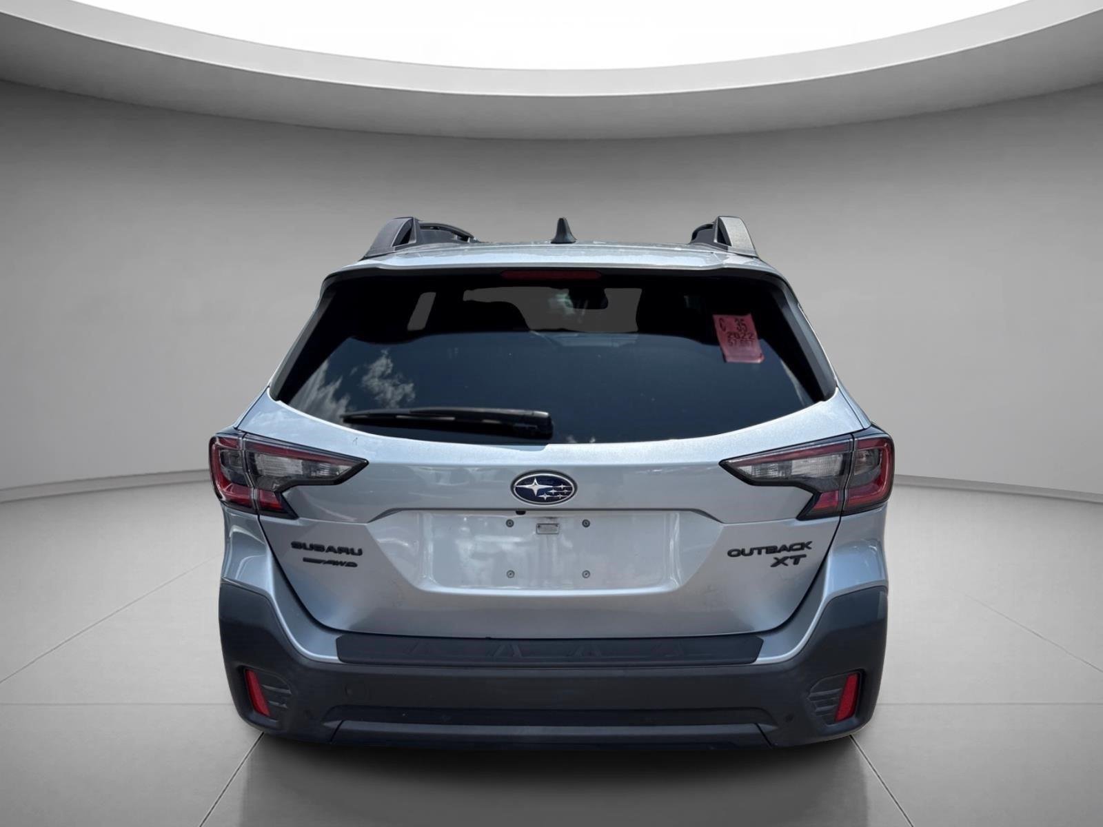 Used 2022 Ice Silver Metallic Subaru Onyx Edition XT image 13