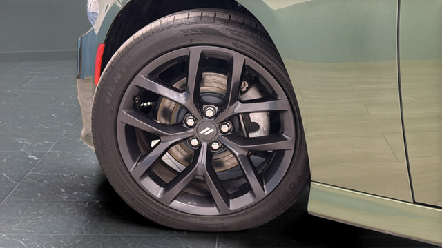 Used 2021 F8 Green Dodge R/T image 32