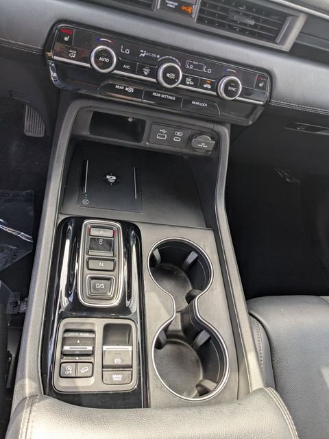 Used 2025 Radiant Red Metallic II Honda EX-L image 19