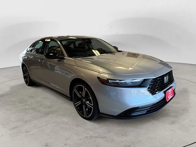 New 2026 Silver Honda SE image 8