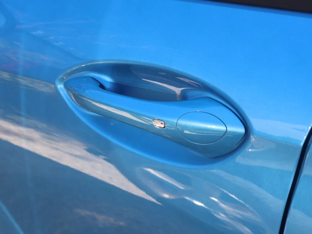 Used 2025 Blue Buick Sport Touring image 24